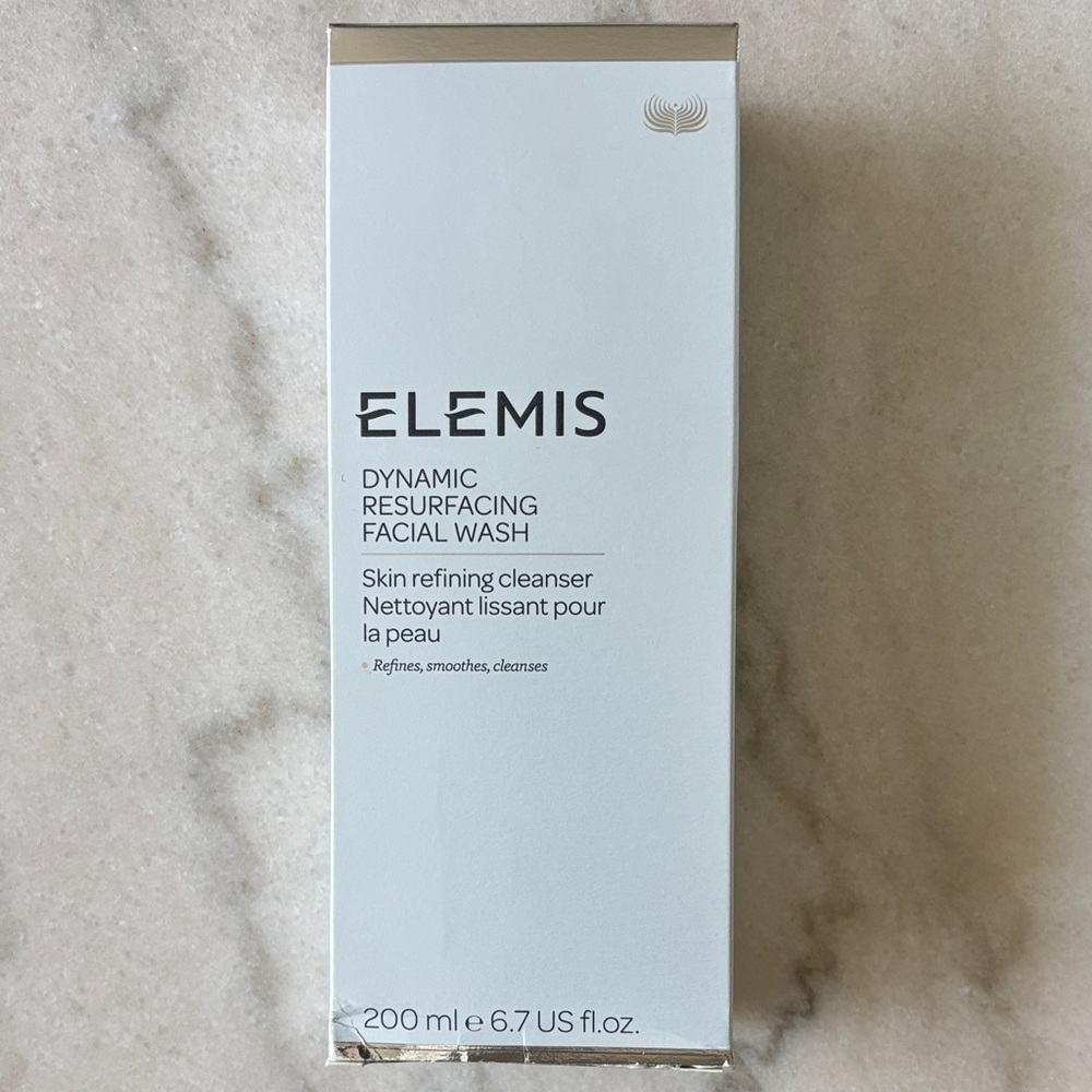 ELEMIS Dynamic Resurfacing Facial Wash – White